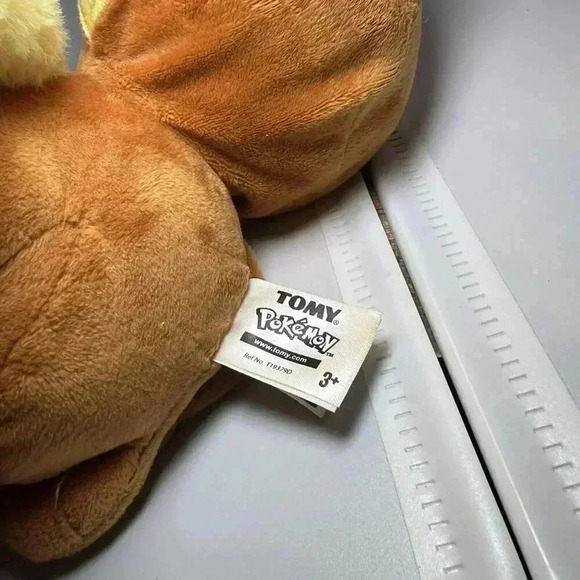 Pokemon Eevee Plush Nintendo Figure With Sound Ears Move Tested Works - Picture 5 of 9